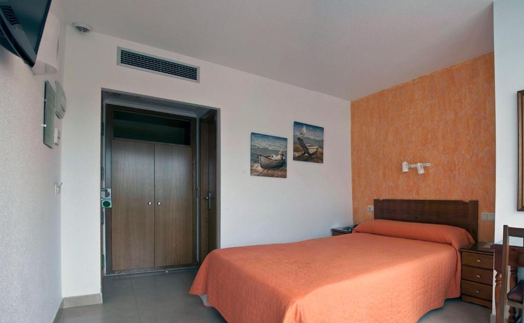 Hotel Marina Пеньискола Номер фото